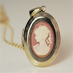 Wholesale Oval Cameo Locket Necklace